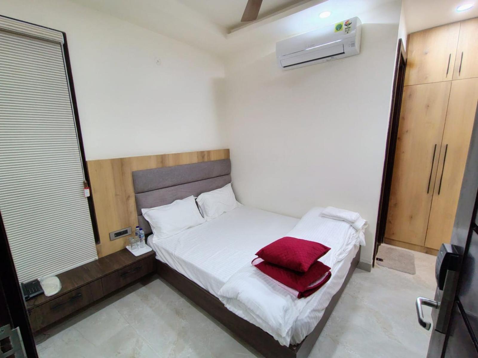 Celebration Guest House Lucknow Ngoại thất bức ảnh